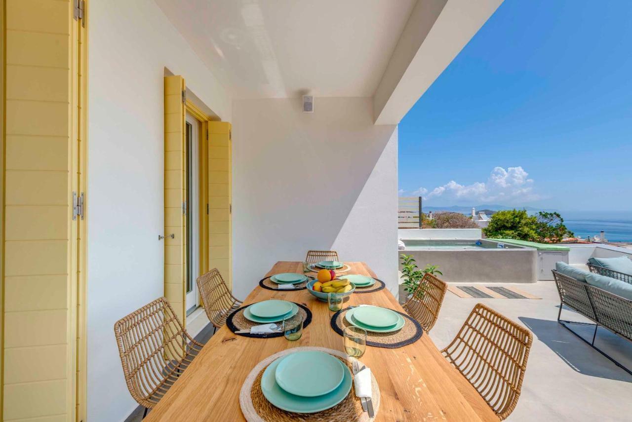 Villa Alba In Syros With Private Jacuzzi Azolimnos Exterior foto